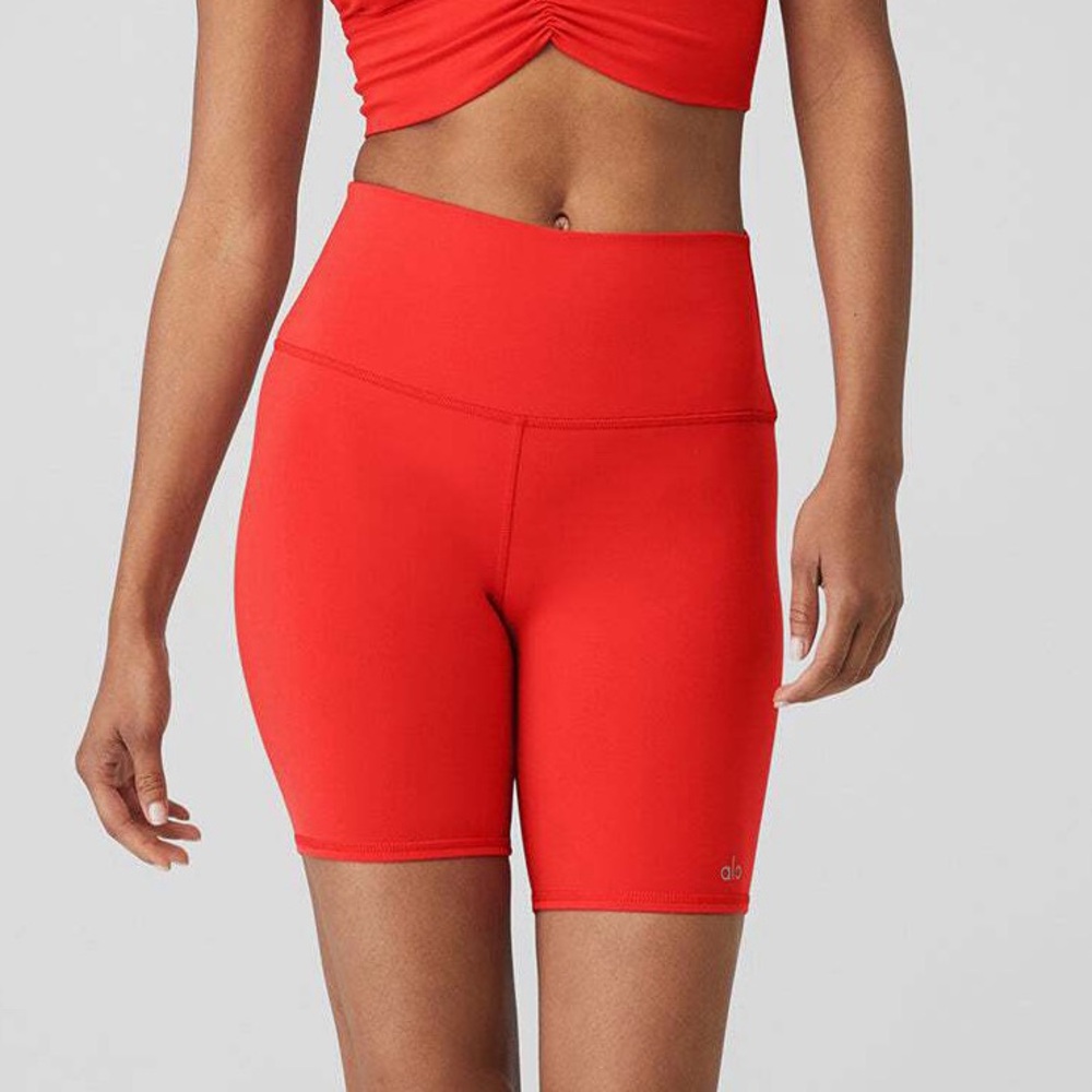 ALO YOGA 5” airlift shorts